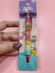 《新品上架》全新（台灣製）正版蠟筆小新胖胖自動鉛筆0.5mm 保存狀況如圖， 照片微有色差， 高標者請繞道，謝謝！ 《本賣場不接受退換貨》