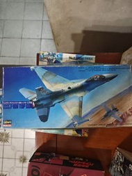 Hasegawa 1:72 F-16N Top Gun 戰機模型