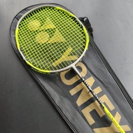 28 lbs tension string-mounted badminton racket ready to use with bonus bag and switch