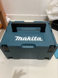 Makita牧田12v工具一個50三個100。牧田三號工具箱一個180