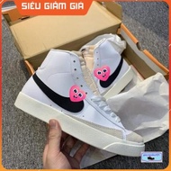 Blazer Low '77 Sneakers In White With Black And Black Line Super Beautiful, New Super hot hit Model For Men And Women