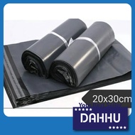 black courier bag RM6.50/50pcs - 20cm x 30cm Flyer Packaging Courier Parcel Bag Without Pocket
