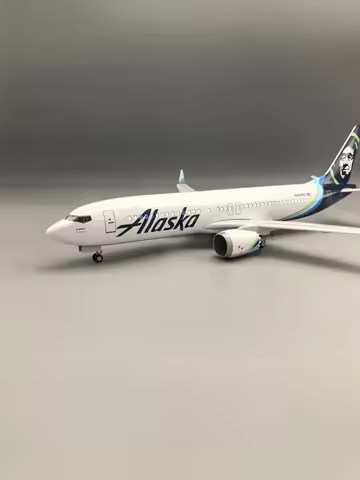 47cm 1:85 Scale Aircraft B737max Alaska Airways Model Airplane Diecast Resin Plane Assemble With Lig