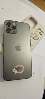 Apple iPhone 12 Pro 黑色，128g，港行， 無花無裂