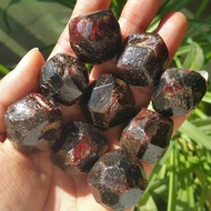 [ ร้าน กฎแรงดึงดูด ATTRACTION SHOP ] 1PC  Natural Original Red Garnet Crystal Gemstone Rough Stone M