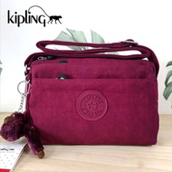 กระเป๋าสะพายข้างขนาดกะทัดรัด KIPLING Mini Crossbody bag   ผลิตจากวัสดุ Nylon + ซับใน Polyester100%(งานแบรนด์แท้outlet)