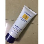 Thai vitamin e Cleanser