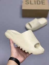 全新正版 Adidas Kanye West Yeezy 椰子拖鞋