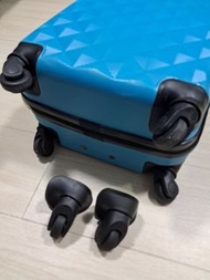 Repair your luggage by changing the wheel or handle 1 send photo to me by pm2 pay by alipay $653 one
