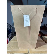 [Wholesale] 10 Poker Bags, Rose Paper Bags H4, H5 for Fresh Flower Bouquets, Beautiful Wax Flowers