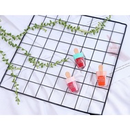 Iron Grid Wall Shelf Iron Grid Photo Wall/ – Multipurpose Wall Decoration for Decoration & Photograp