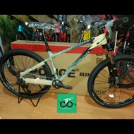 Sepeda MTB 27.5"/29" Polygon Xtrada 6 (1×11Spd) TERBARU