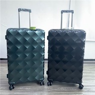 日本My Travel 20 吋登機行李箱旅行箱 My Travel  20 inch lugguage for handcarry 56 x 36 x 24cm