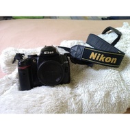 Body Nikon D5000 (DX Camera)