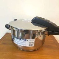 ::含運:: 德國精品廚具 WMF 完美壓力鍋 4.5L