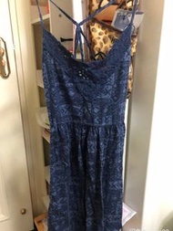 Hollister海軍深藍蕾絲花紋吊帶A字連身裙HCO navy blue lace pattern dress A&F Abercrombie & Fitch AF AEO