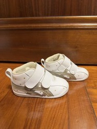 Asics白色嬰幼童星星白金學步鞋（全新、購自日本）