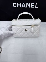 Chanel 白色茘枝皮LP饭盒包，金色五金，2025年2月票全新全套带盒子