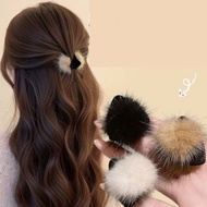 THE FRIST FROST Pom Pom Hair Clip Cute Hair Clip Zhang MiaoYi Hair Clip in The First Frost