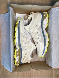 👟Salomon XT-Rush 拼接運動跑步鞋 米黃色
