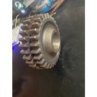 Gear 29-31T Plow Gear KUBOTA L5018