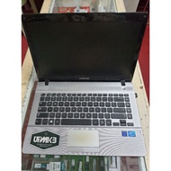 Laptop Samsung NP 300 NP300E4V-A01MY Refurbished Second Hand Notebook Intel Celeron 847 HDD 320GB RAM 6GB DDR3