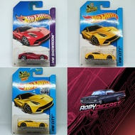 Hot Wheels Ferrari F12Berlinetta