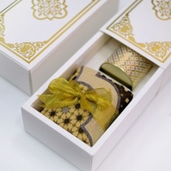DOORGIFT SEJADAH MINI/ HANTARAN KAHWIN/ PRAYING MAT / DOORGIFT VIP/HADIAH HARIJADI/HADIAH KAHWIN/DOO