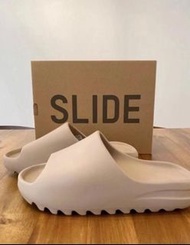 adidas Yeezy SlidePure 拖鞋 暖沙黃