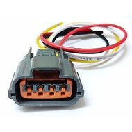 HYUNDAI SONATA 5 / NISSAN SERENA C23 DISTRIBUTOR ALTERNATOR SOCKET CONNECTOR WITH HARNESS WIRE