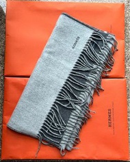 Hermes 雙色Cashmere 圍巾 / 頸巾