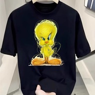 kaos T - shirt hitam stylish dengan tampilan Tweety Bird yang imut Wajib miliki bagi pecinta kartun