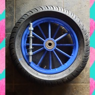 Vespa Cart Wheels Ring 10/11 with Short Axle