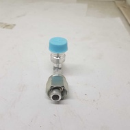 3/ 8 Lx R134a Clamp Fitting + R134a Valve