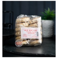 Kue Kacang Christine Hakim Plastik