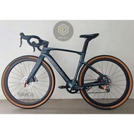 TWITTER Gravel V2 Chamaleon Carbon Fibre Bike | Semi Hydraulic Disc Brake 12 Speed Hollowtech Road Bicycle