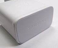 SAMSUNG Adaptor Charger 充電器 5/9V (貨價已包本地順豐運費，只限使用順便智能櫃或順豐站收貨)