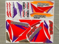 สติ๊กเกอร์ KR-SSR ปี 97 ติดรถสีแดง