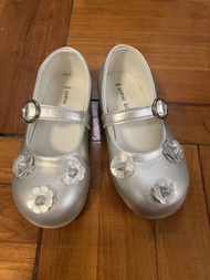 日本童裝Petit Main 銀色小花鞋16cm