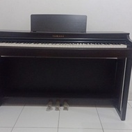 piano yamaha clp 525