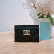 CHANEL 香奈兒特別CC扣薄身卡包CC LOGO CARD HOLDER CAVIAR