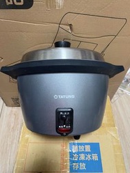 大同電鍋TAC-11A，110V，60Hz，耗電800W，煮米容量1.98公升，201 8(99年）年製，