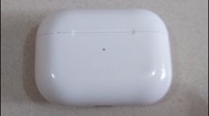 二手原裝Apple Airpods pro 1 A2190（Lightning ) Bluetooth wireless籃牙charge case充電盒，沒有左及右耳機，80%新冇單冇保養，不退不換，