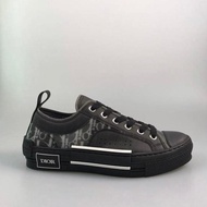 Dior B23 oblique sneakers in black