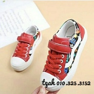 KIDS HIPSTER SNEAKERS