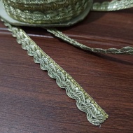 Unique lace, 1cm gold lace