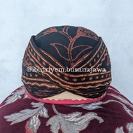 Blangkon Solo Perbawan Alusan Batik Komtul