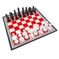 Premium magnetic chess set