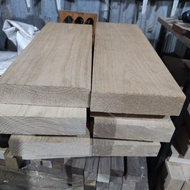 2 pieces of alder wood, guitar body material