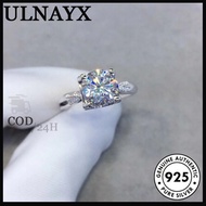 Pt950 Platinum Moissanite Dovetail Bullhead Ring 2 Carat Women's Ring